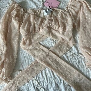 Hello Molly crop top NWT